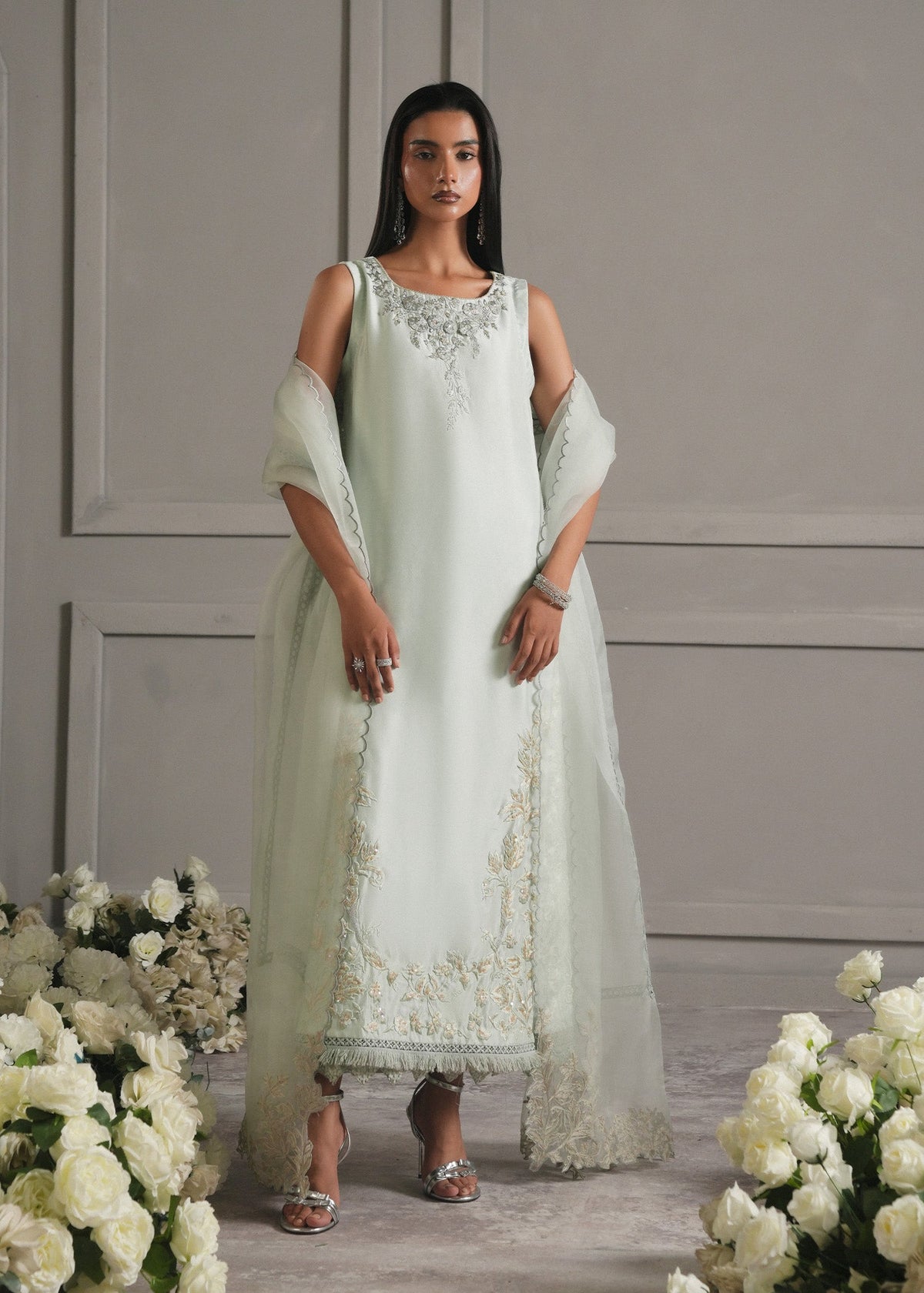 Moonlit Gold – authentic Pakistani formal dress from the Umsha The Luxe Chapter collection for women in the UK