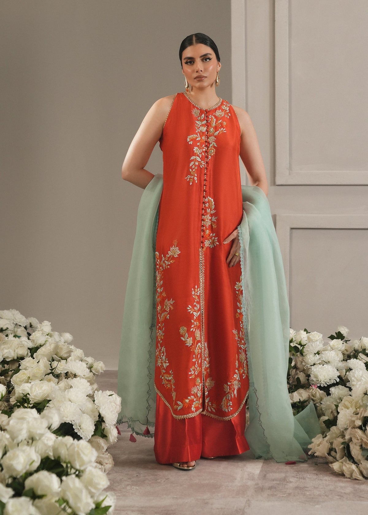Scarlett Flame – authentic Pakistani formal dress from the Umsha The Luxe Chapter collection for women in the UK