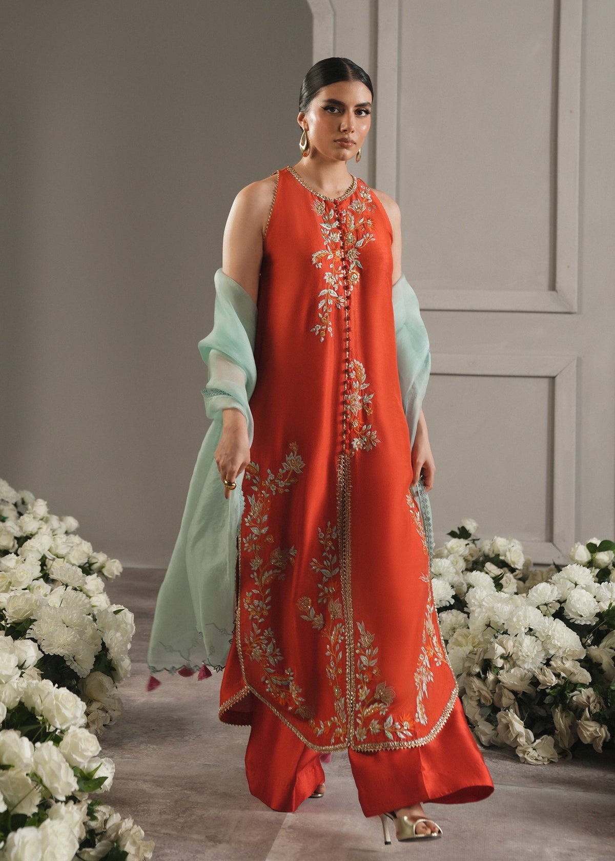 Umsha | The Luxe Chapter | Scarlett Flame