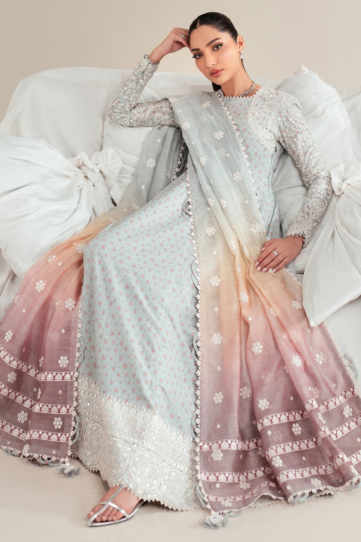 Jazmin | Iris Luxury Lawn 25 | IL'25-D04 by Jazmin - Designer Dress - Type: Ladies Clothes - Available at Libayah - 100% Original