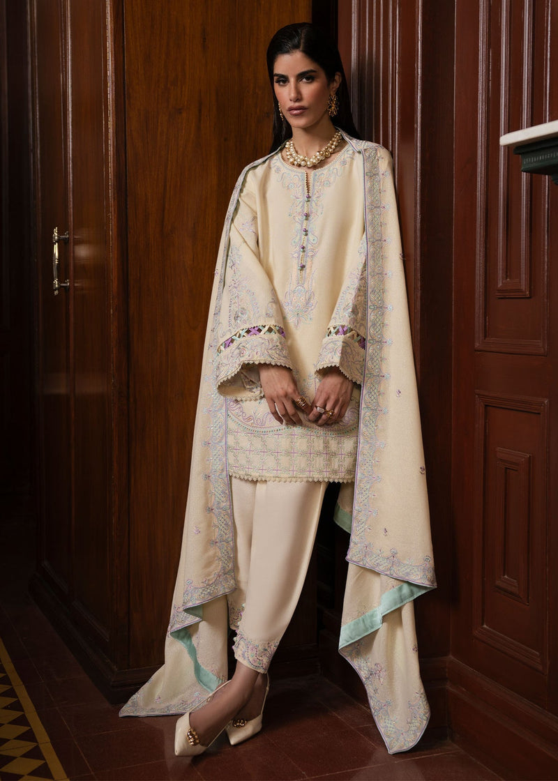 Kanwal Malik | Gulana Winter 25 | ShahGul by Kanwal Malik - Designer Dress  - Type : Ladies Clothes - Available at Libayah - 100% Original 