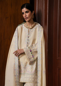 Kanwal Malik | Gulana Winter 25 | ShahGul by Kanwal Malik - Designer Dress  - Type : Ladies Clothes - Available at Libayah - 100% Original 
