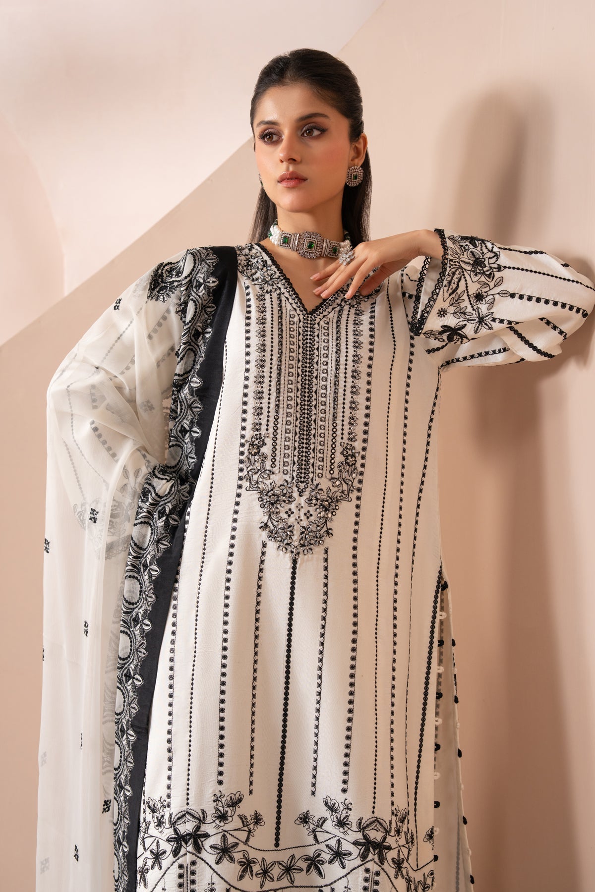 Xenia Formals | Zaeva Formals | OMAVI by Xenia Formals - Designer Dress  - Type : Ladies Clothes - Available at Libayah - 100% Original 