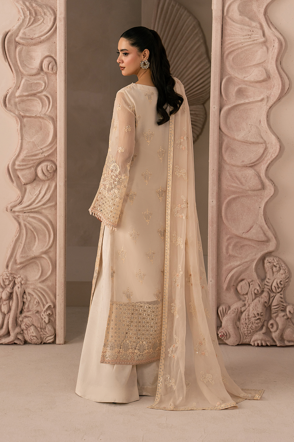 Lavish Premium | Izhare Muhabbat | WHITE ROSE by Lavish Premium - Designer Dress  - Type : Ladies Clothes - Available at Libayah - 100% Original 