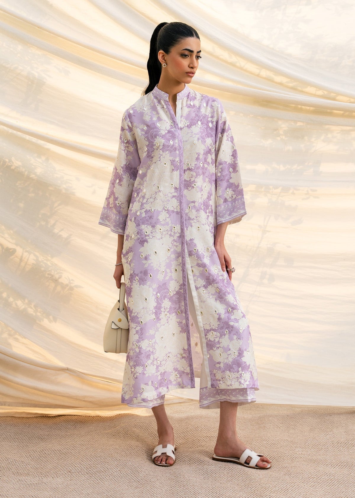 Mahgul | Ambi Bagh Silk Edit | Bagh-e-Noor - by Libayah - Registered Vendor of : Mahgul - 100% Original Designer Dress