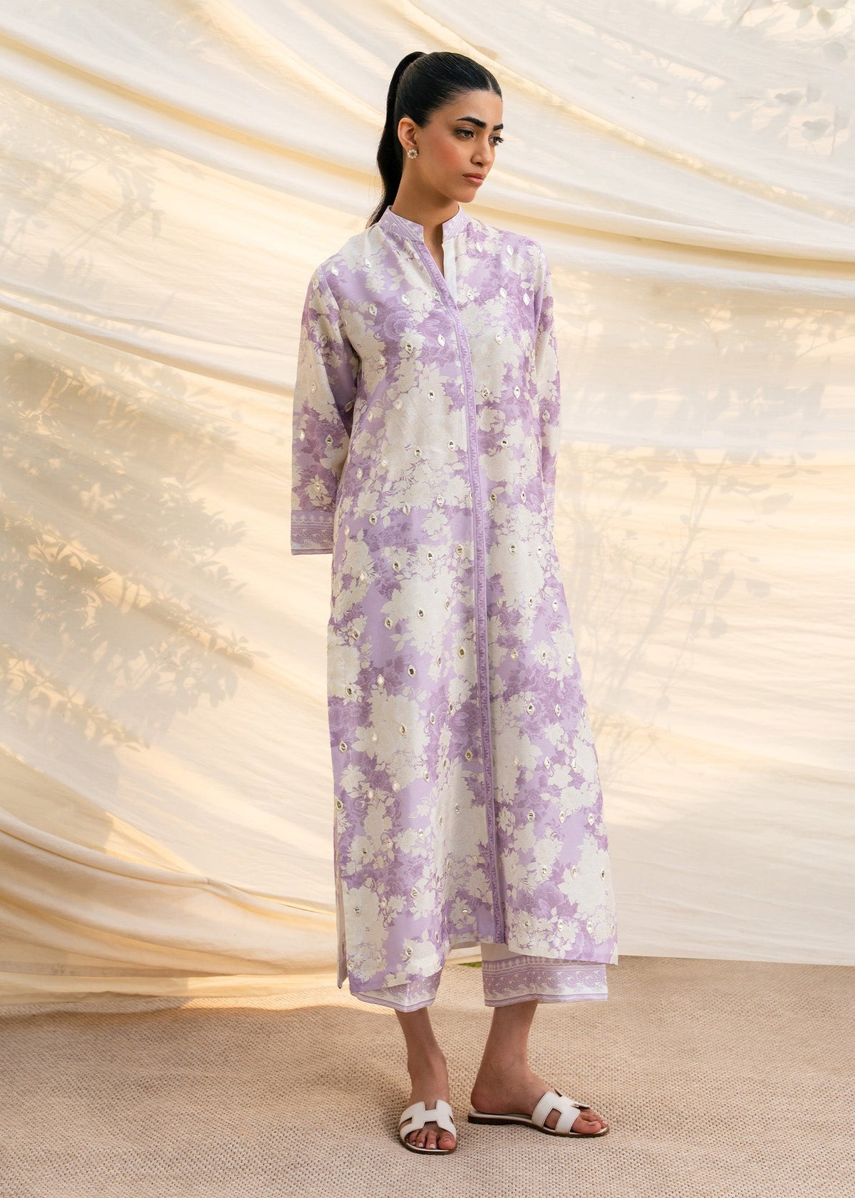 Mahgul | Ambi Bagh Silk Edit | Bagh-e-Noor - by Libayah - Registered Vendor of : Mahgul - 100% Original Designer Dress