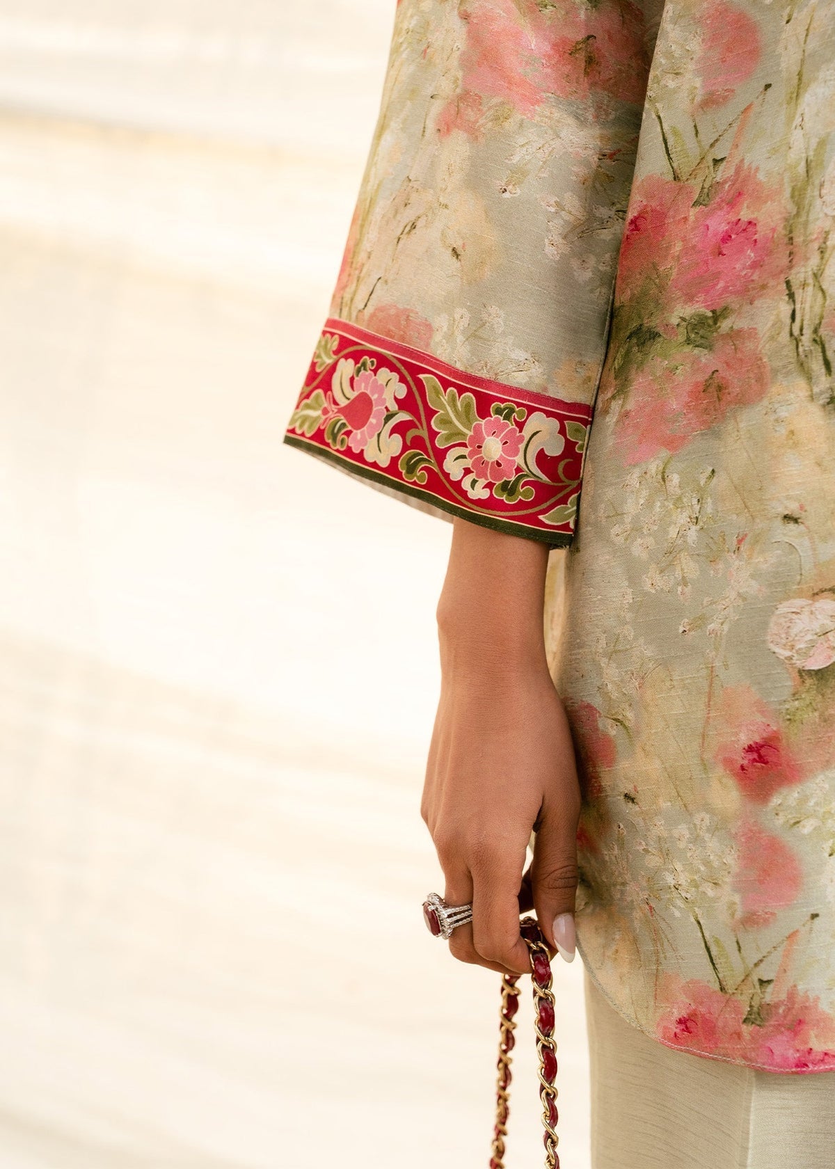 Mahgul | Ambi Bagh Silk Edit | Abeer - by Libayah - Registered Vendor of : Mahgul - 100% Original Designer Dress