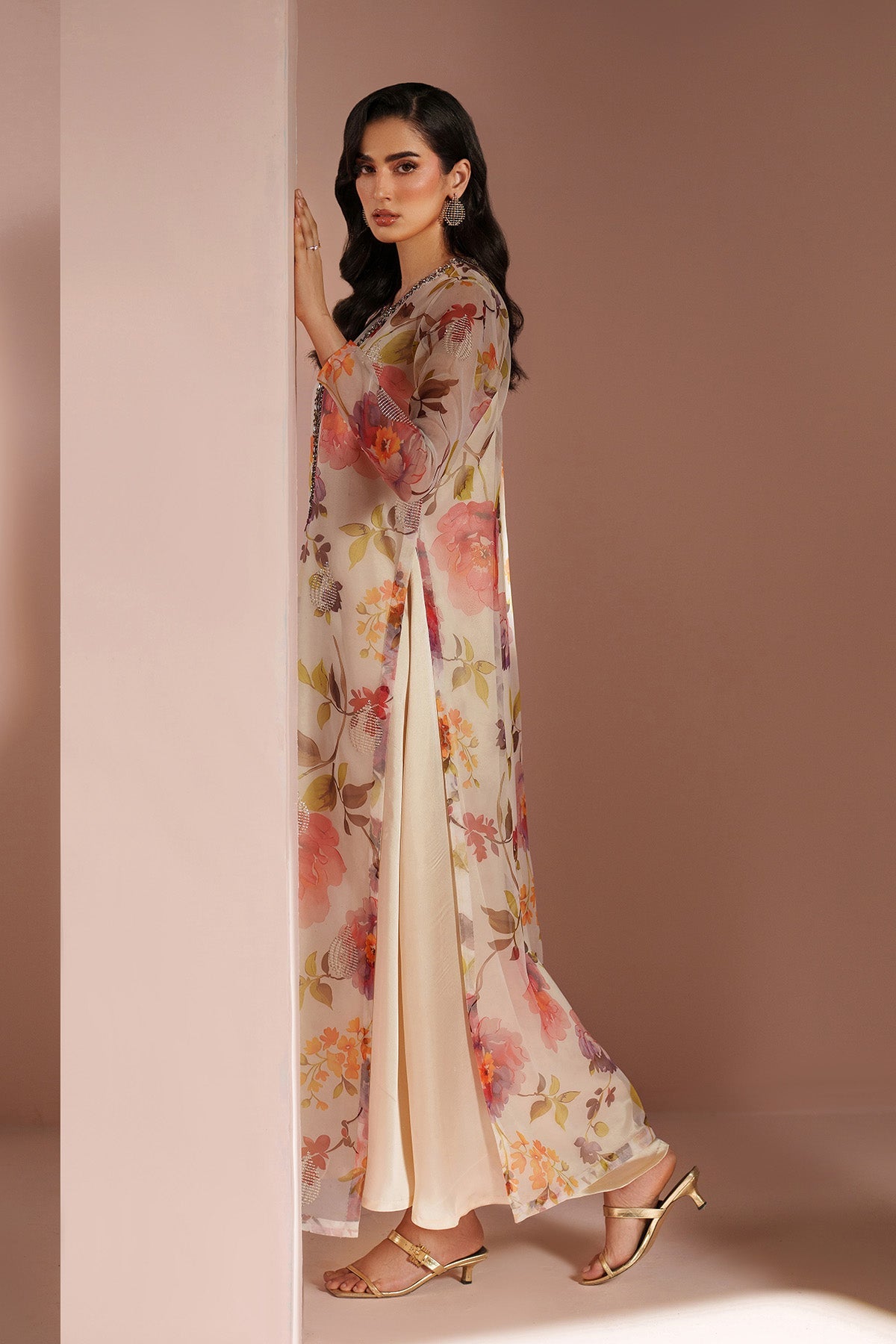 RTW 1032 – authentic Pakistani dress from the Alizeh Ready to Wear collection for women in the UK.