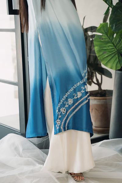 Amna Arshad | Laleh Festive | Rayna by Amna Arshad - Designer Dress - Type: Formal - Available at Libayah - 100% Original