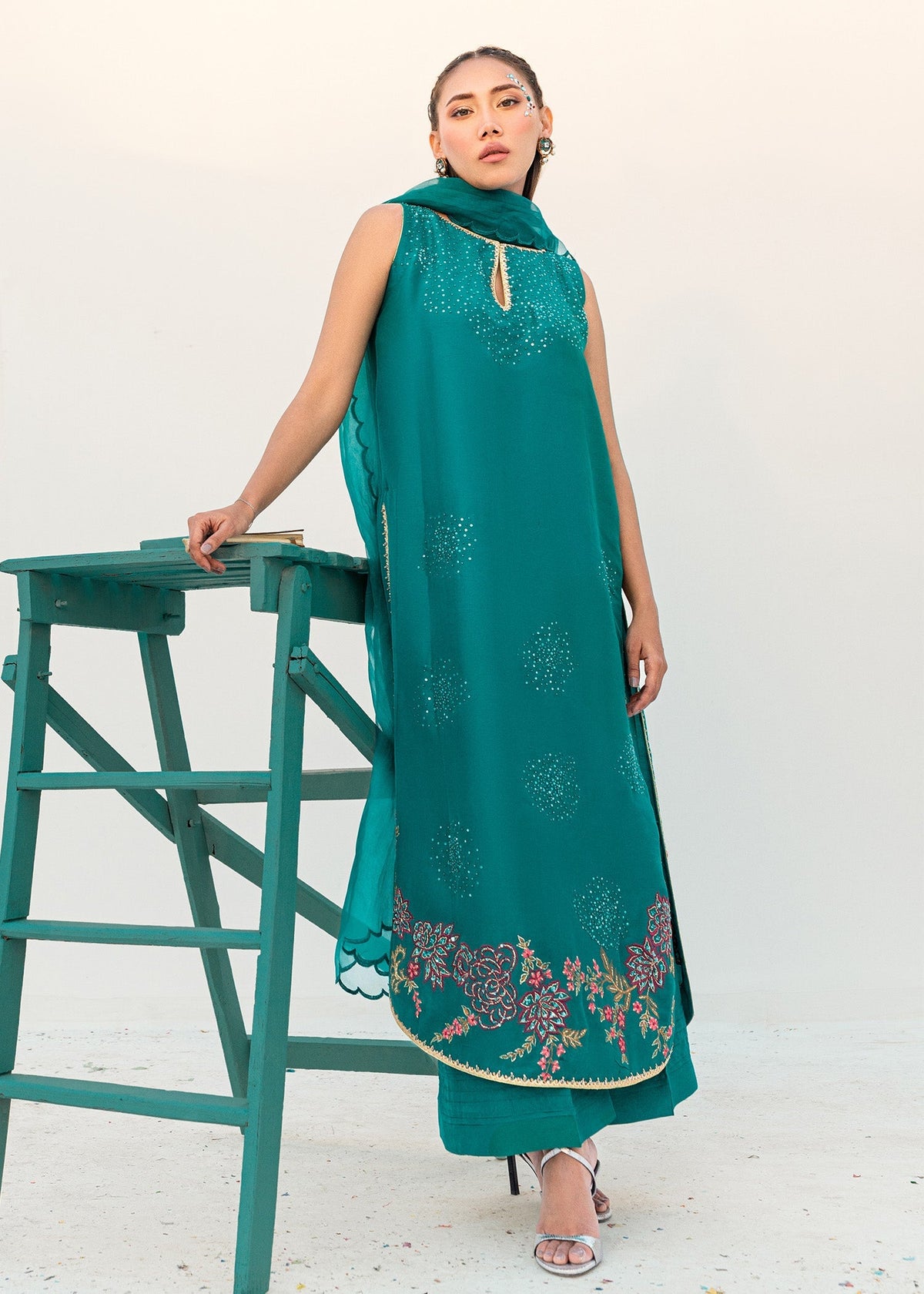 Umsha | Confetti 25 | SPRUCE GLOW by Umsha - Designer Dress - Type: Ladies Clothes - Available at Libayah - 100% Original