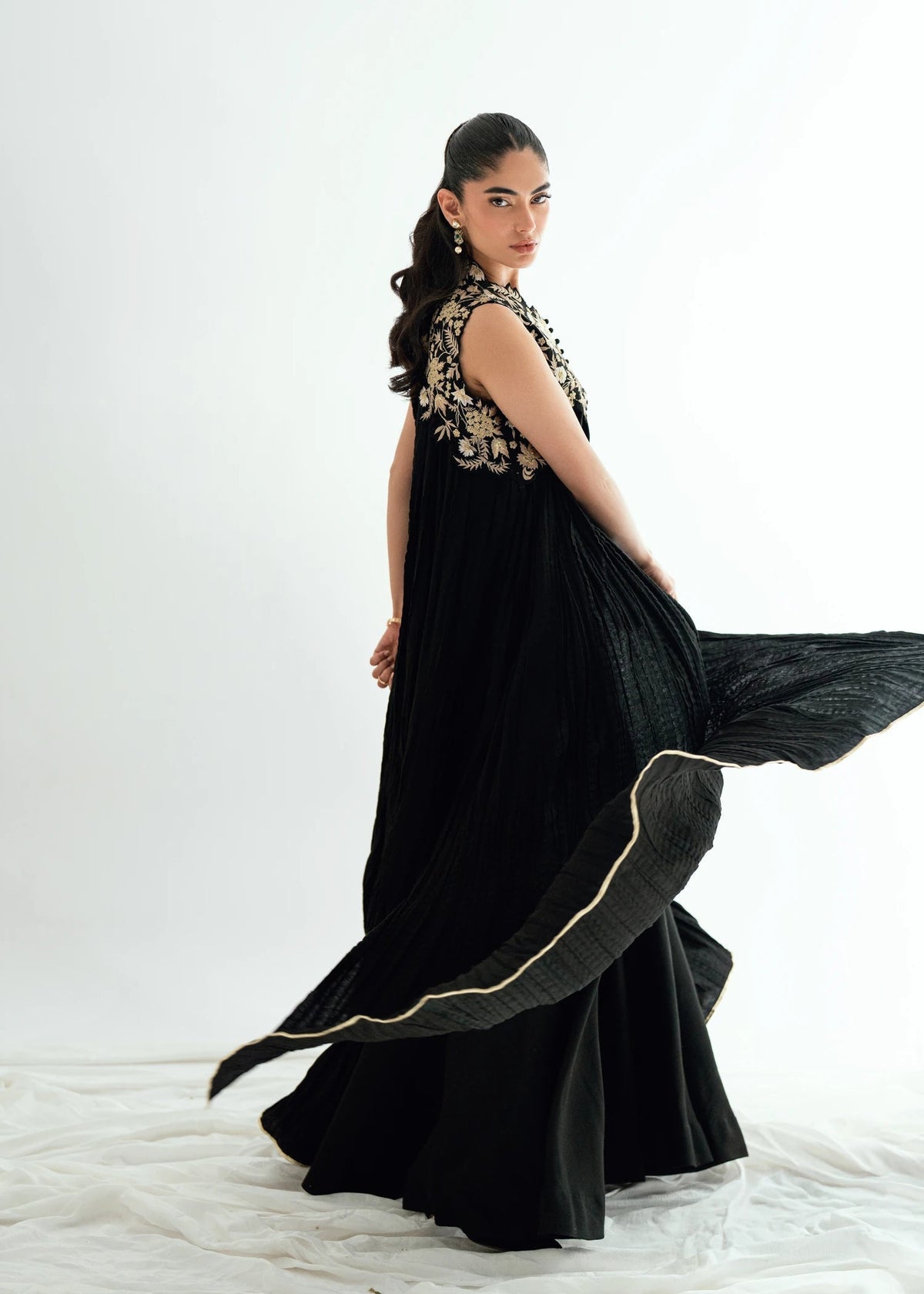 Umsha | Jardin De Luxe |  Onxy Willow by Umsha - Designer Dress  - Type : Ladies Clothes - Available at Libayah - 100% Original 