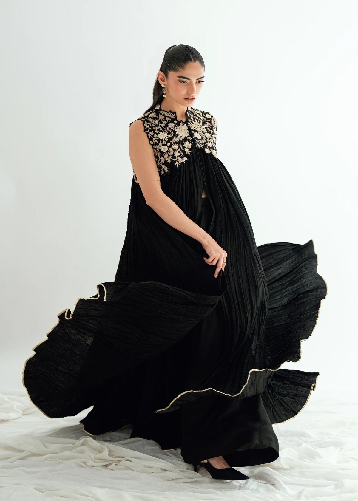 Umsha | Jardin De Luxe |  Onxy Willow by Umsha - Designer Dress  - Type : Ladies Clothes - Available at Libayah - 100% Original 