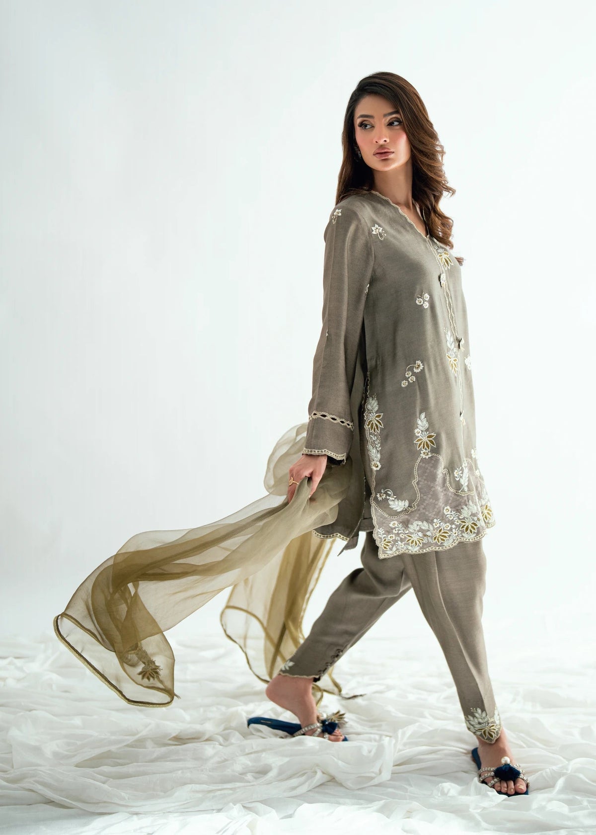 Umsha | Jardin De Luxe |Royal Ash by Umsha - Designer Dress  - Type : Ladies Clothes - Available at Libayah - 100% Original 