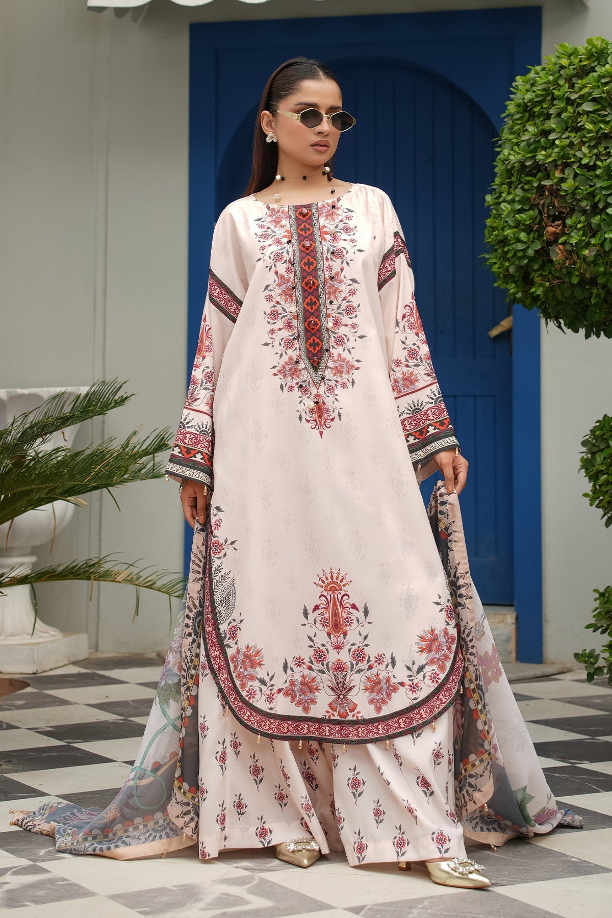 Maryams | Lawn Edit 26 | Iris by Maryams - Designer Dress  - Type : Ladies Clothes - Available at Libayah - 100% Original 