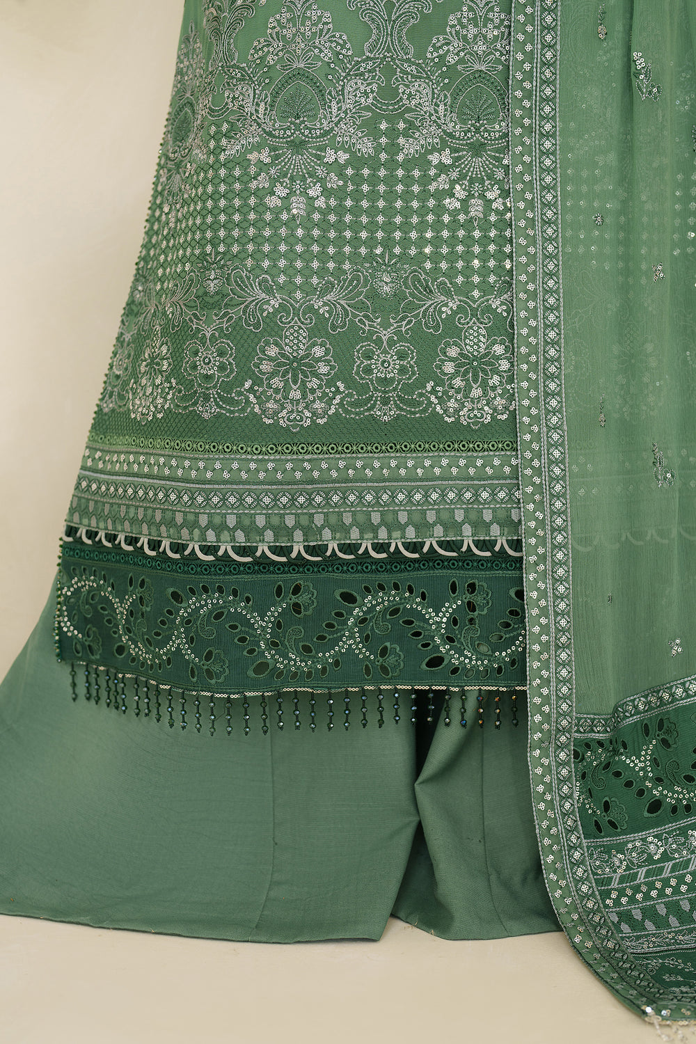 Zarif | Meesa Luxury Formals | Jiroon by Zarif - Designer Dress - Type : Ladies Clothes - Available at Libayah - 100% Original 