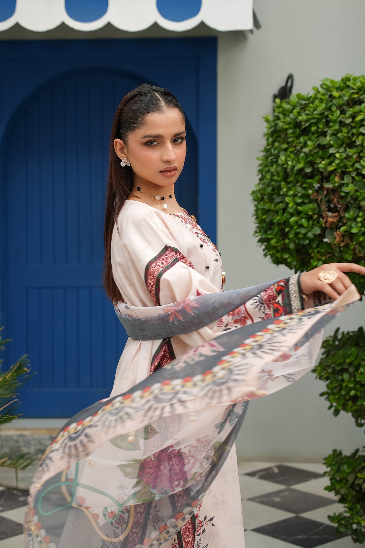 Maryams | Lawn Edit 26 | Iris by Maryams - Designer Dress  - Type : Ladies Clothes - Available at Libayah - 100% Original 