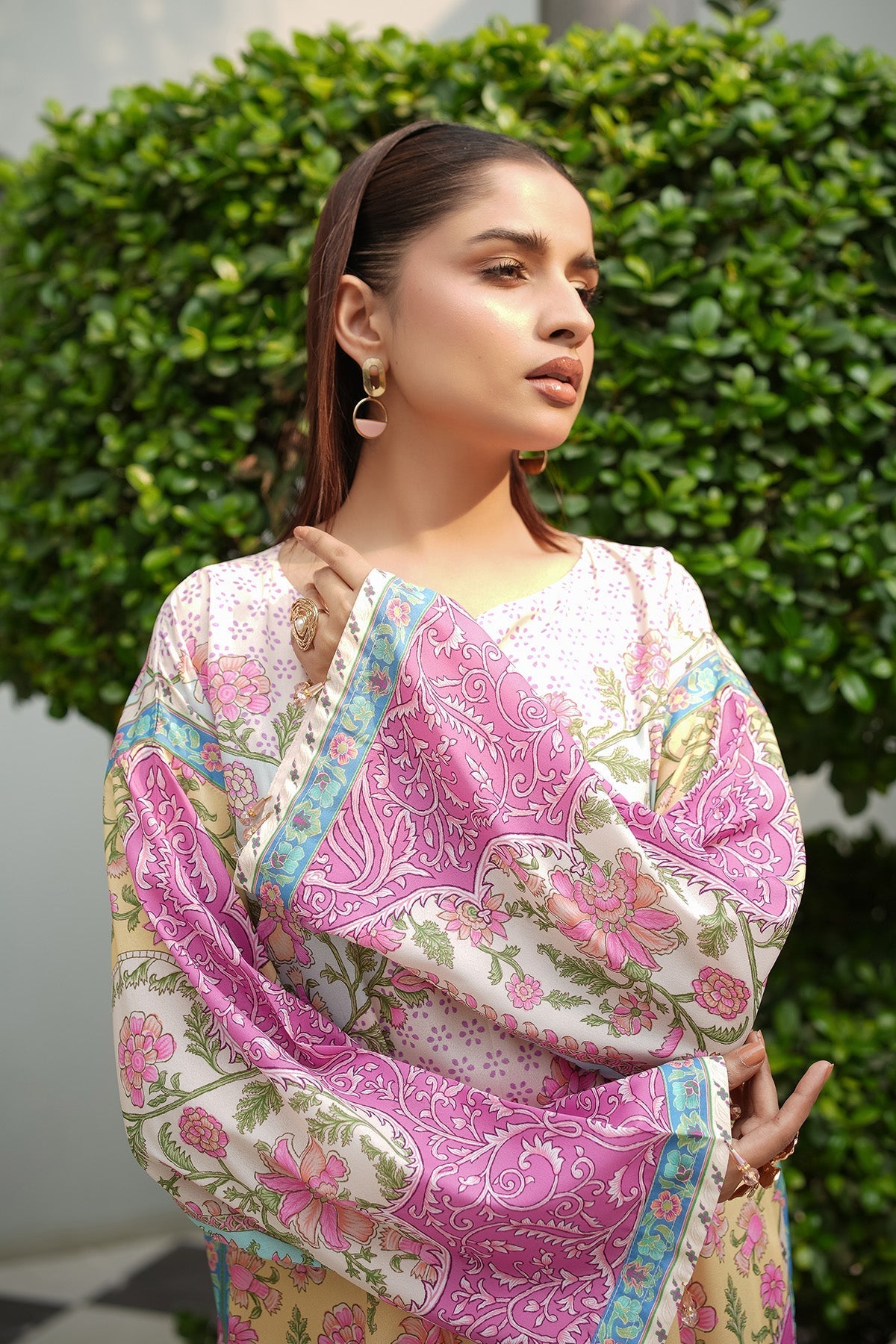 Maryams | Lawn Edit 26 | Lily by Maryams - Designer Dress  - Type : Ladies Clothes - Available at Libayah - 100% Original 