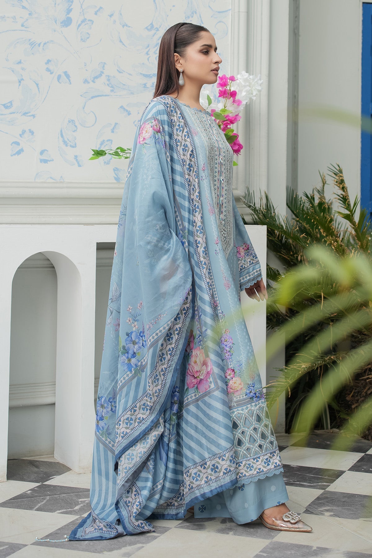 Maryams | Lawn Edit 26 | Petal by Maryams - Designer Dress  - Type : Ladies Clothes - Available at Libayah - 100% Original 