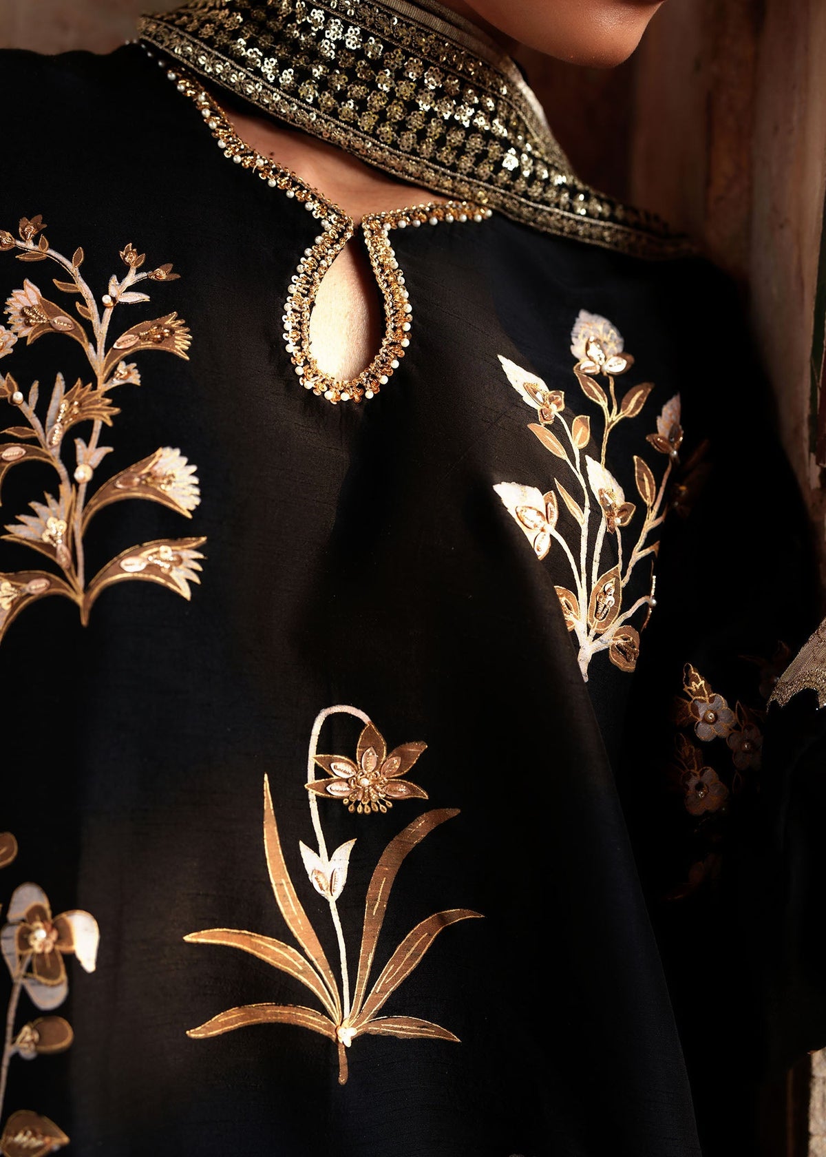 Sadaf Fawad Khan | Zeenat Formals 26 | Resham by Sadaf Fawad Khan - Designer Dress  - Type : Ladies Clothes - Available at Libayah - 100% Original 