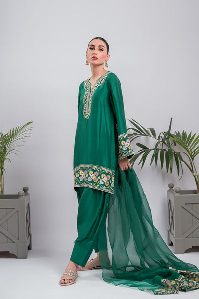 Amna Arshad | Laleh Festive | Jiya by Amna Arshad - Designer Dress - Type: Formal - Available at Libayah - 100% Original