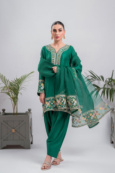 Amna Arshad | Laleh Festive | Jiya by Amna Arshad - Designer Dress - Type: Formal - Available at Libayah - 100% Original