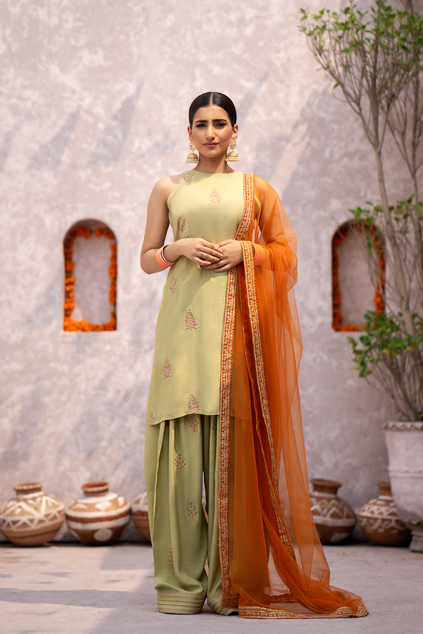 Erum Khan | Sakhiyan Formals | GULBAHAR by Erum Khan - Designer Dress - Type: Formal - Available at Libayah - 100% Original