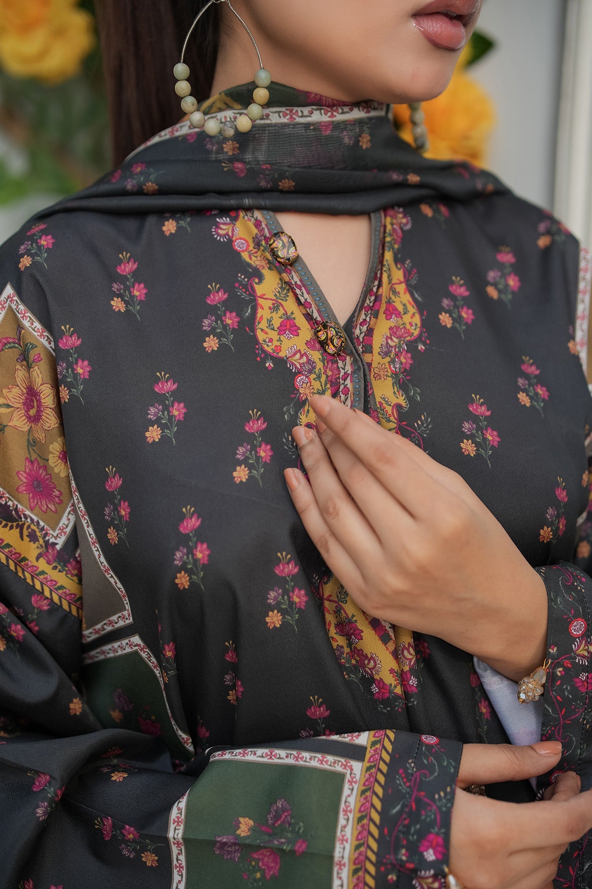 Maryams | Lawn Edit 26 | Clover by Maryams - Designer Dress  - Type : Ladies Clothes - Available at Libayah - 100% Original 