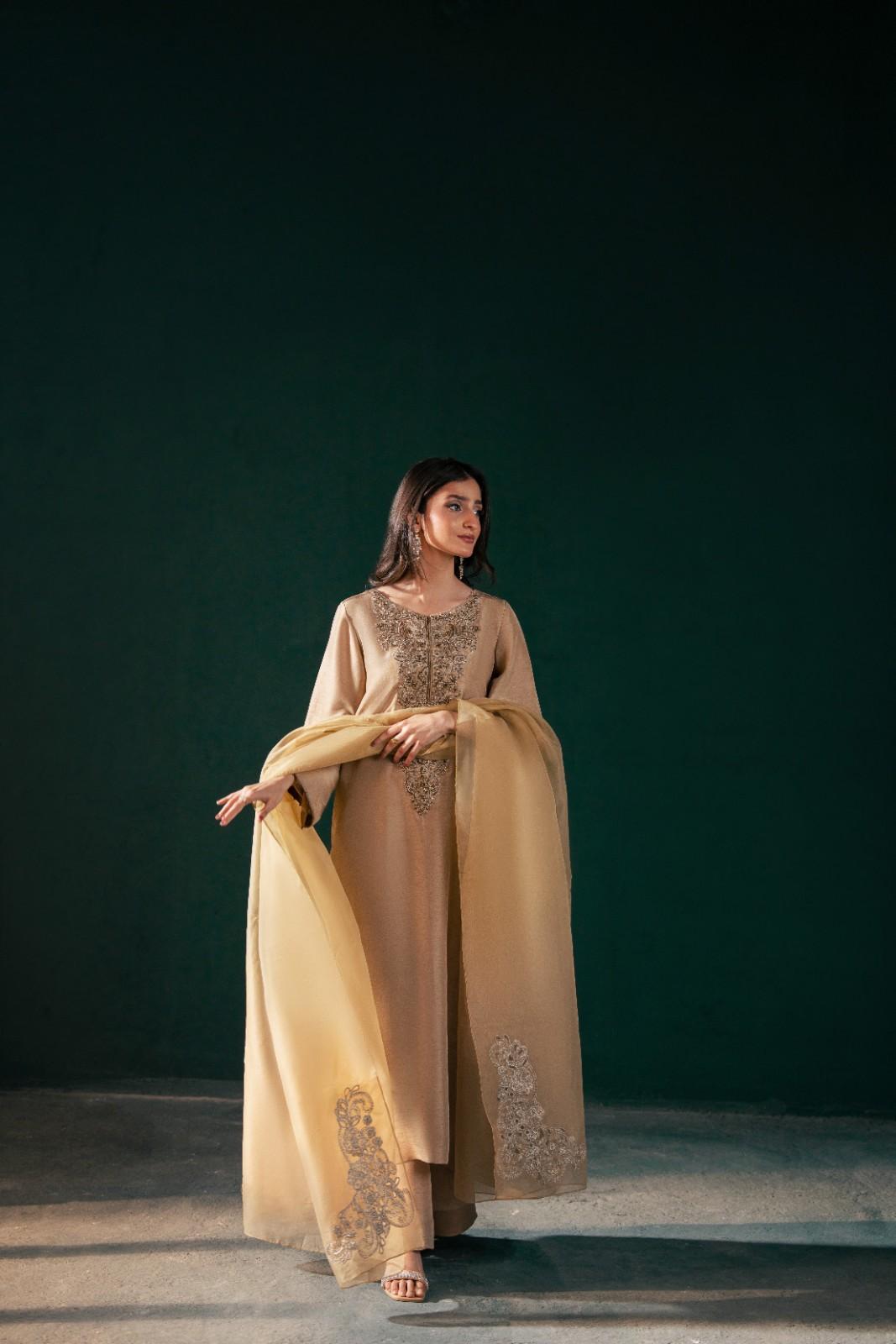 Malook | Dhanak Formals | Alaya by Malook - Designer Dress  - Type : Ladies Clothes - Available at Libayah - 100% Original 