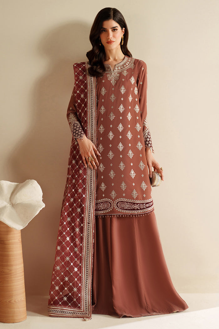 VVF D-3 – authentic Pakistani formal dress from the Jazmin Velvet Vogue 25 collection for women in the UK.