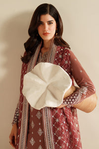 VVF D-3 – authentic Pakistani formal dress from the Jazmin Velvet Vogue 25 collection for women in the UK.