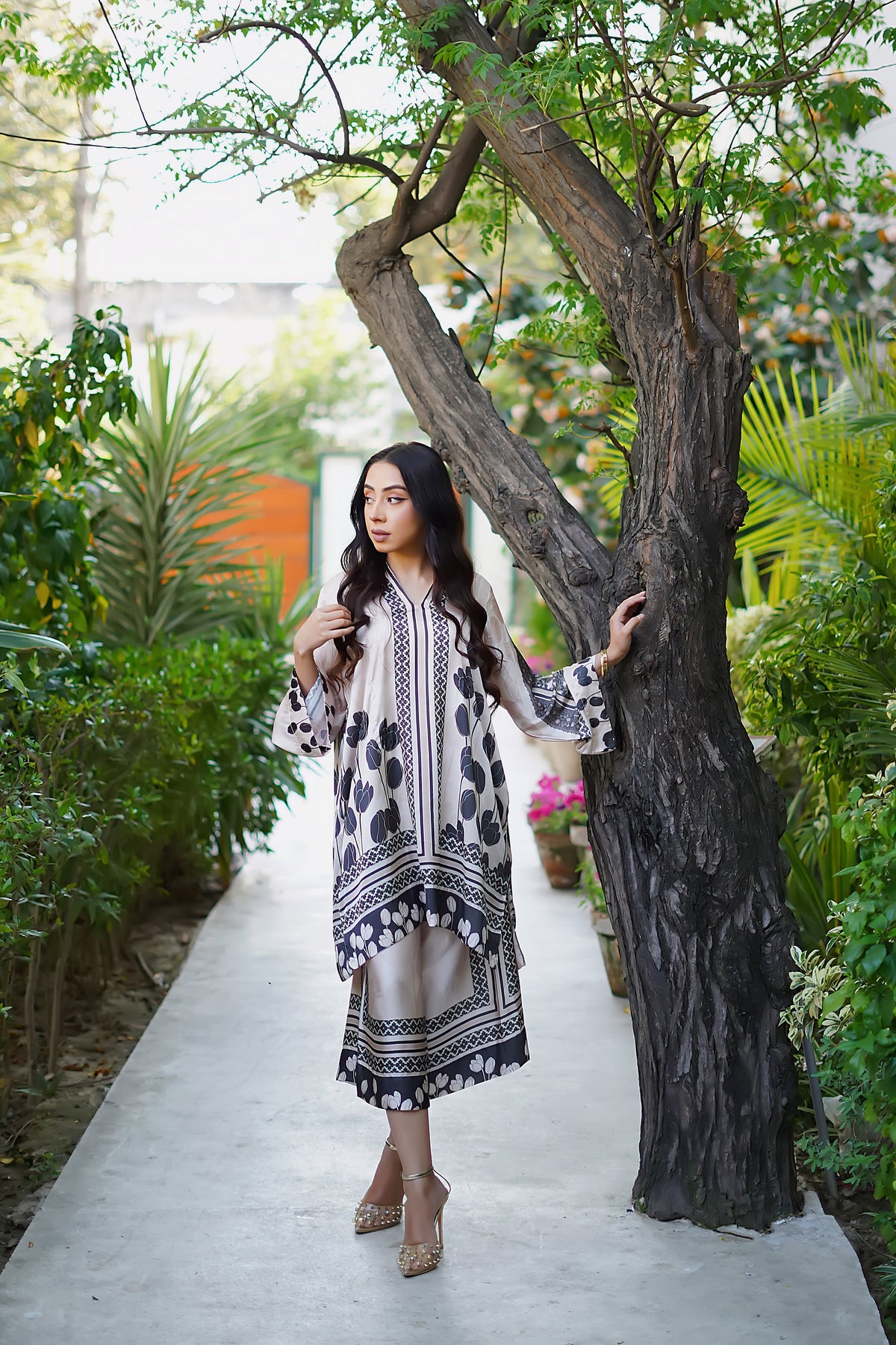 Erum Khan | Nue 25 | Royal Mirage by Erum Khan - Designer Dress - Type: Ladies Clothes - Available at Libayah - 100% Original