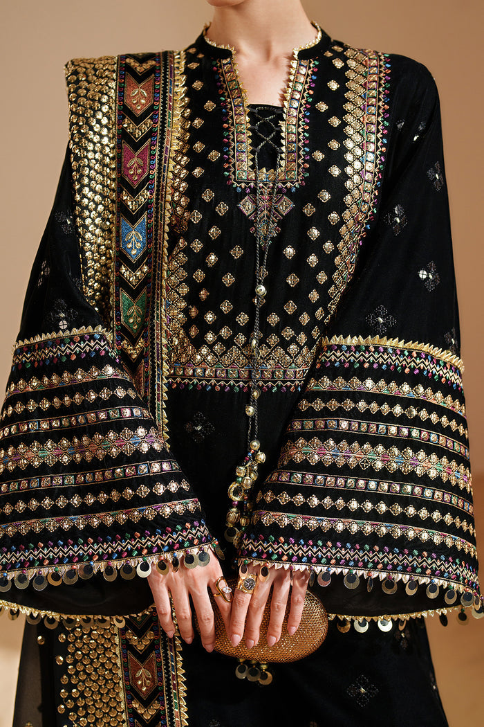 VVF D-5 – authentic Pakistani formal dress from the Jazmin Velvet Vogue 25 collection for women in the UK.