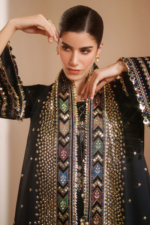 VVF D-5 – authentic Pakistani formal dress from the Jazmin Velvet Vogue 25 collection for women in the UK.
