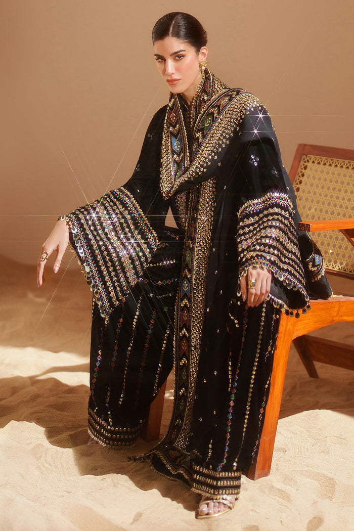 VVF D-5 – authentic Pakistani formal dress from the Jazmin Velvet Vogue 25 collection for women in the UK.