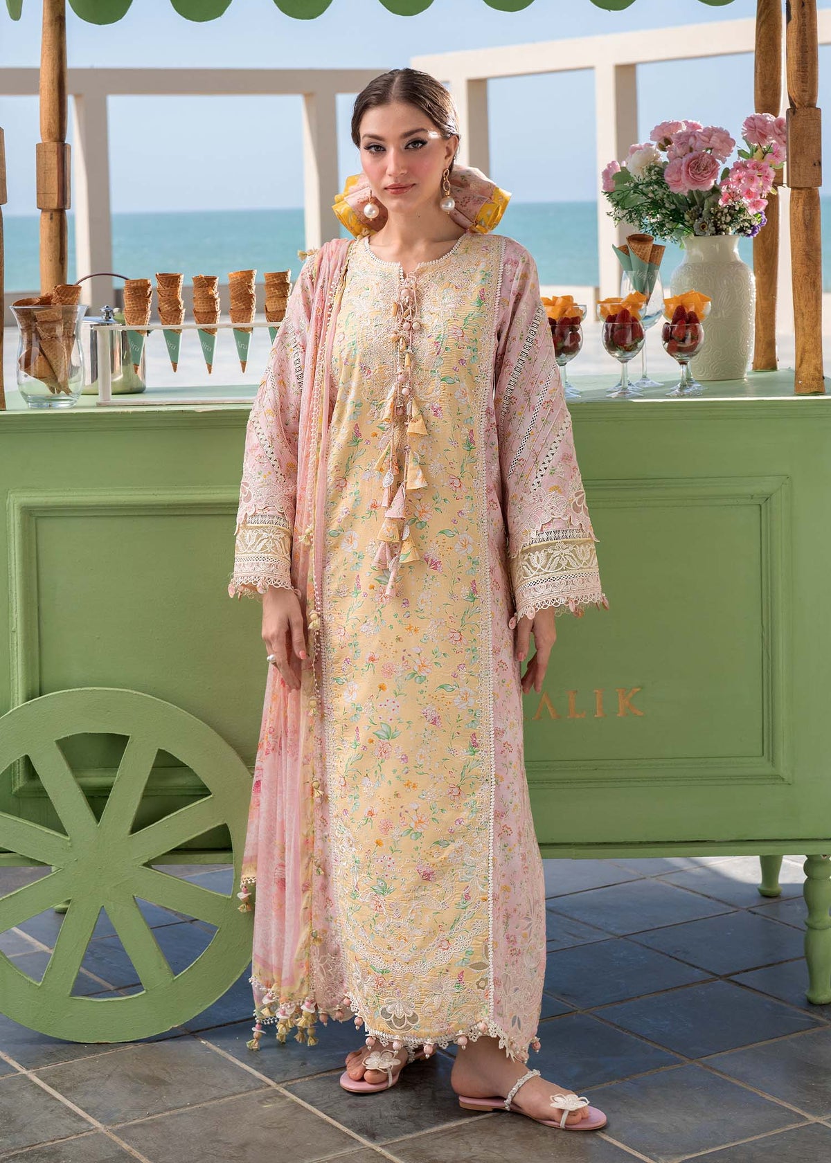 Kanwal Malik | Mira Summer Lawn 26 | Milaa by Kanwal Malik - Designer Dress  - Type : Ladies Clothes - Available at Libayah - 100% Original 