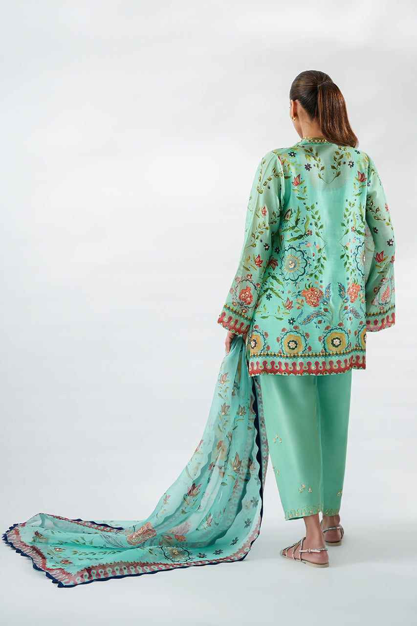 Sania Maskatiya | Fall Festive Glimmer | Este