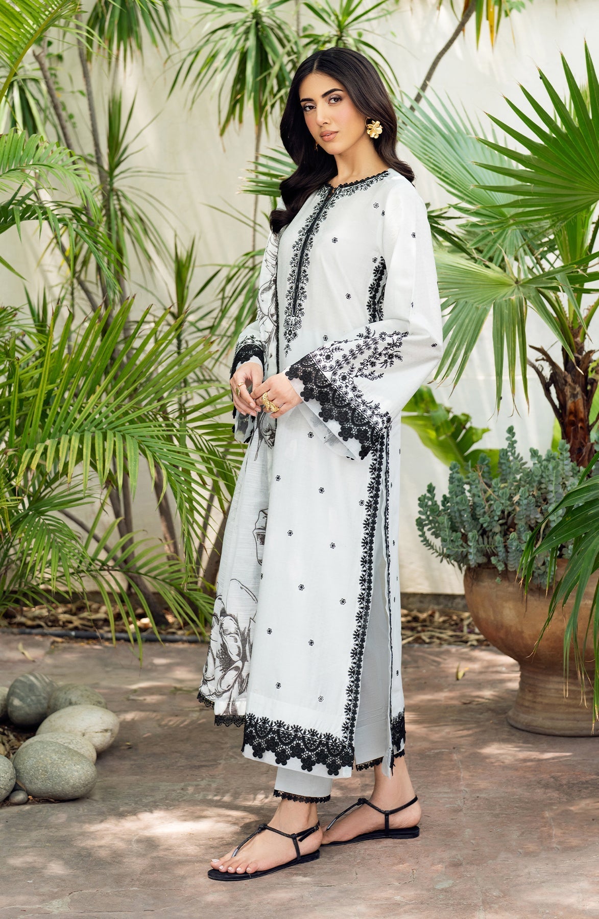 Zarif | Nura Textured Lawn 25 | REEHA by Zarif - Designer Dress - Type: Ladies Clothes - Available at Libayah - 100% Original