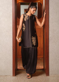 Mahum Asad | Private Hour | Roast - by Libayah - Registered Vendor of : Mahum Asad - 100% Original Designer Dress