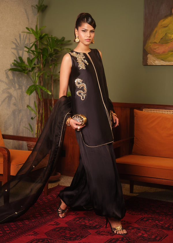 Mahum Asad | Private Hour | Roast - by Libayah - Registered Vendor of : Mahum Asad - 100% Original Designer Dress