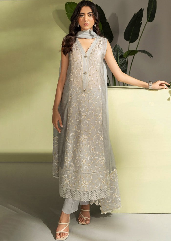 Laj | Mehtab Luxury Wear | TARA by Laj - Designer Dress - Type: Ladies Clothes - Available at Libayah - 100% Original