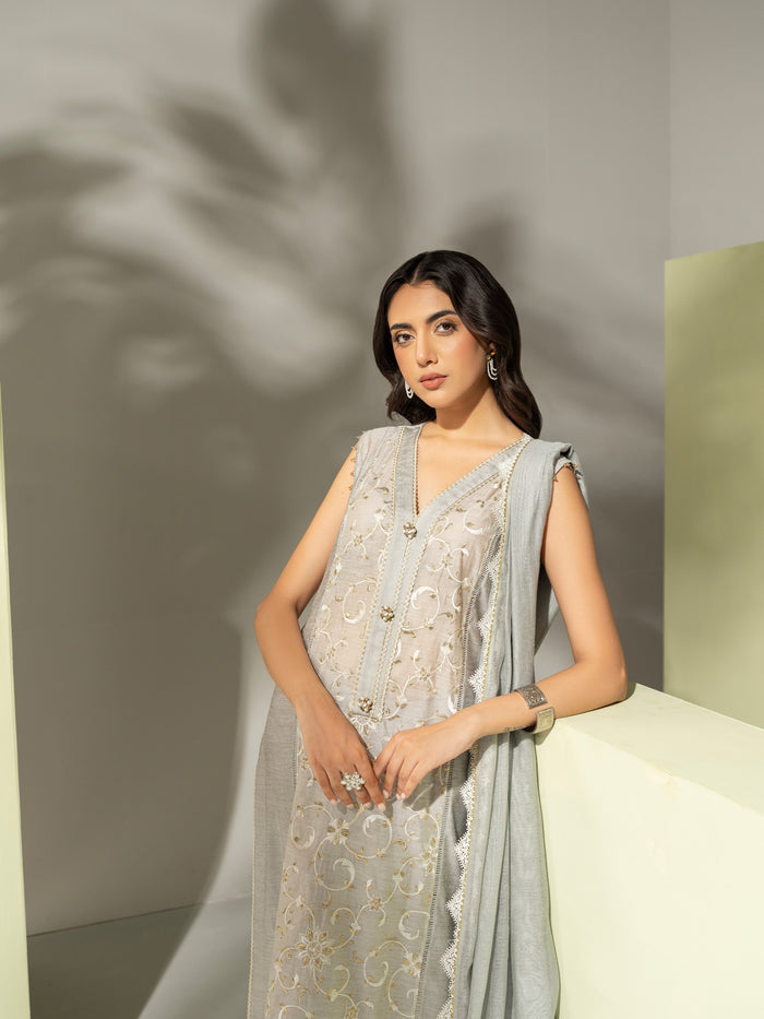 Laj | Mehtab Luxury Wear | TARA by Laj - Designer Dress - Type: Ladies Clothes - Available at Libayah - 100% Original