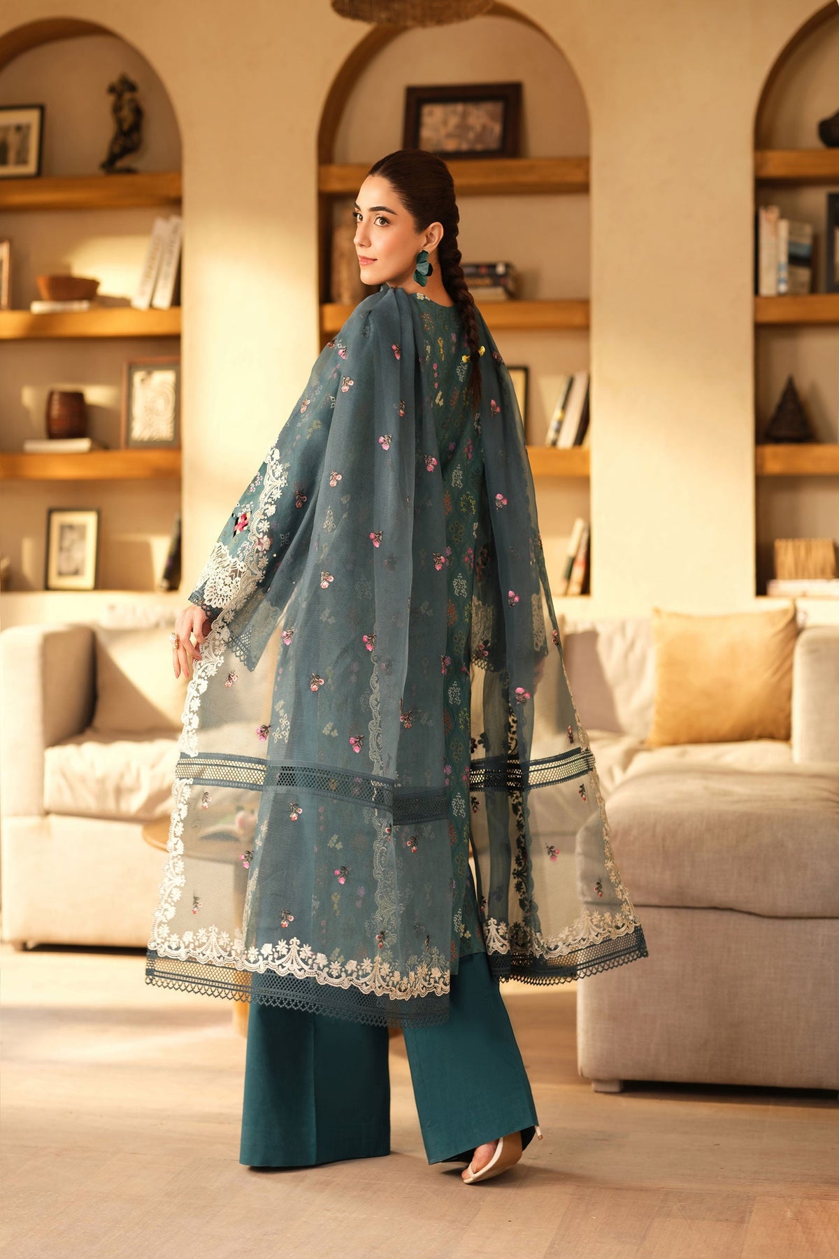Maryam Hussain | Luxury Lawn 25 | Seashell by Maryam Hussain - Designer Dress - Type: Ladies Clothes - Available at Libayah - 100% Original