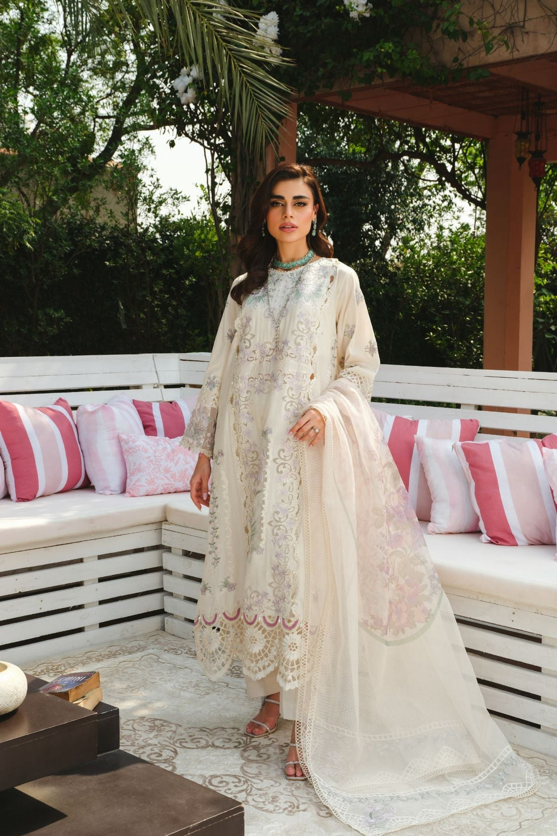 Paras by Pasha | La Gardenia | PR3: Daisy Dreams by Paras by Pasha - Designer Dress - Type: Ladies Clothes - Available at Libayah - 100% Original