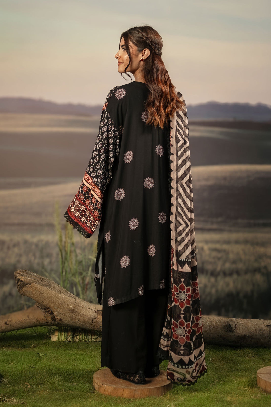Maria B | Basics Winter 25 | MB-PFUS25-09A by Maria B - Designer Dress  - Type : Ladies Clothes - Available at Libayah - 100% Original 
