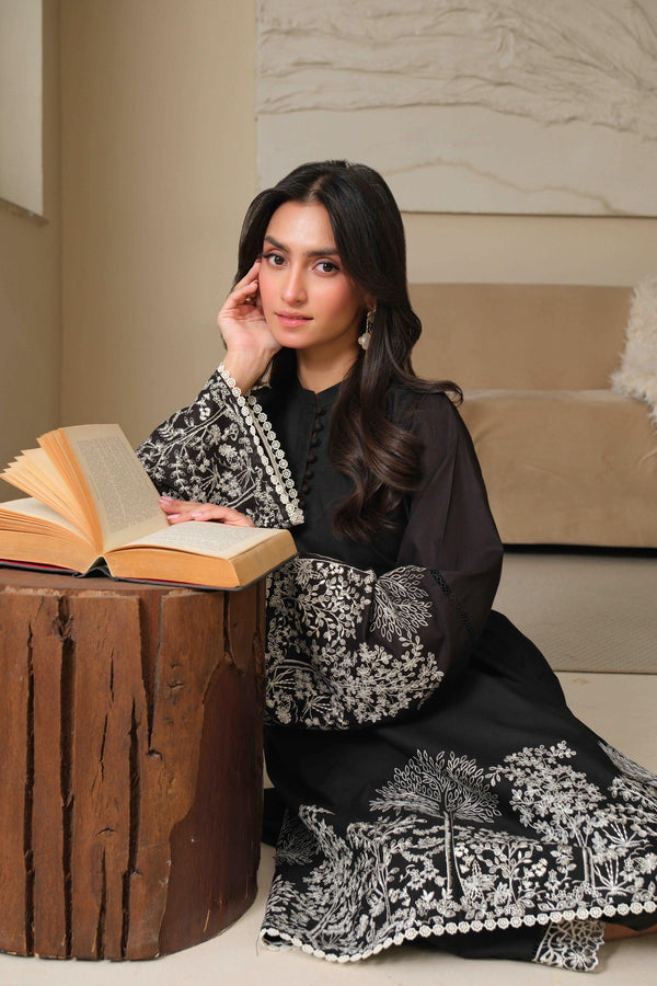 Noor by Saadia Asad | Noor Pret 25 | D1 - Midnight Charm by Noor by Saadia Asad - Designer Dress  - Type : Ladies Clothes - Available at Libayah - 100% Original 