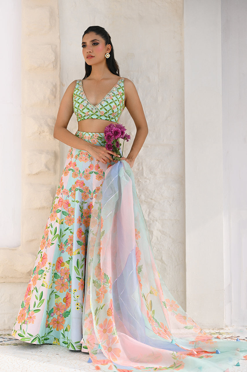 Nariman – authentic Pakistani formal dress from the Sania Maskatiya Fall Festive Glimmer collection for women in the UK