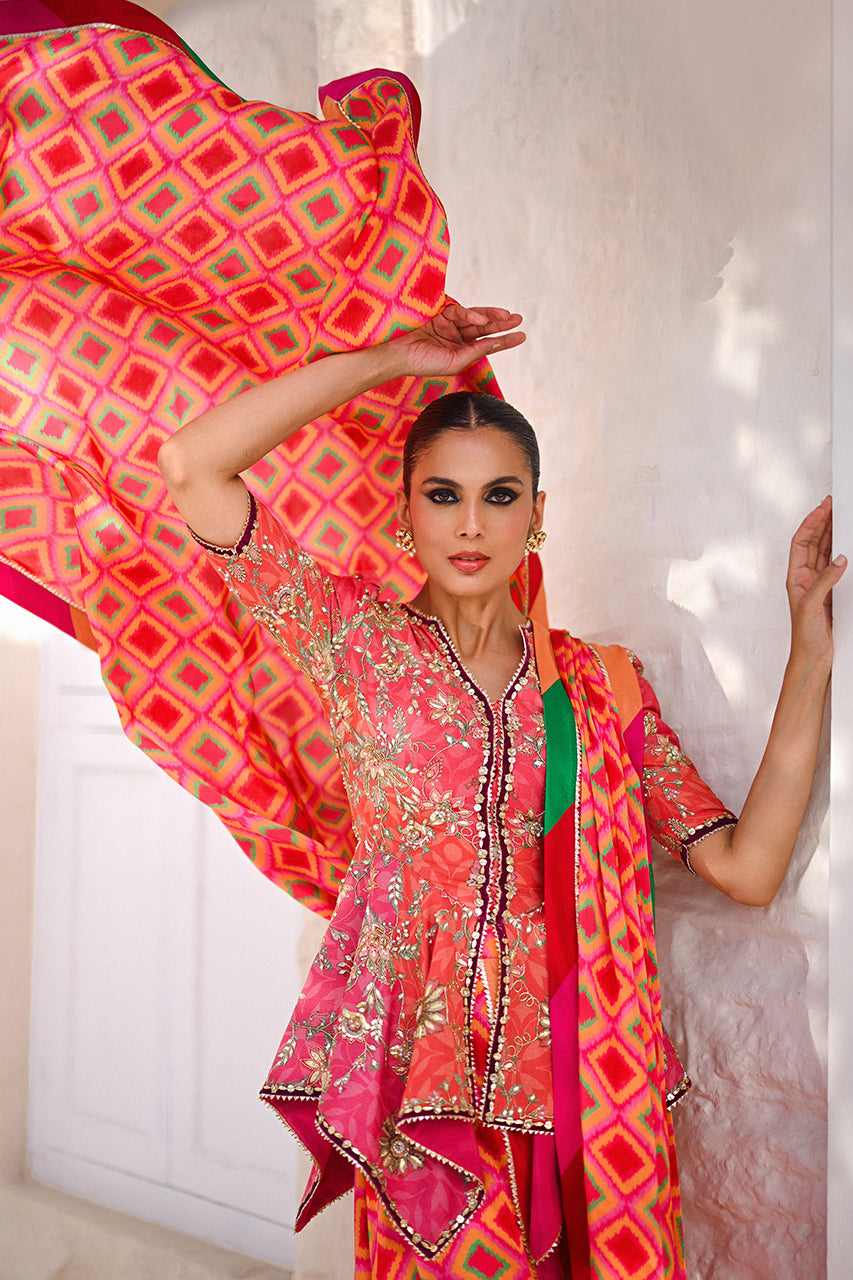 Sania Maskatiya | Fall Festive Glimmer | Laine