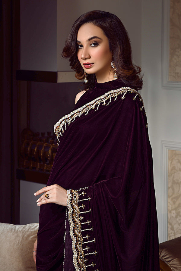 Mehak Yaqoob | Guzel Luxury Formals | Isleen by Libayah - Designer Dress - Type: Ladies Clothes - Available at Libayah - 100% Original