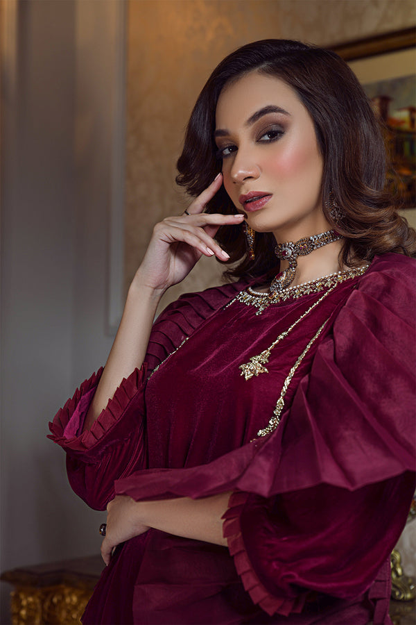 Mehak Yaqoob | Guzel Luxury Formals | ORLA by Mehak Yaqoob - Designer Dress - Type: Ladies Clothes - Available at Libayah - 100% Original
