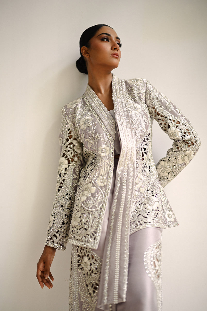Sania Maskatiya | Fall Festive Shimmer | Ruvi